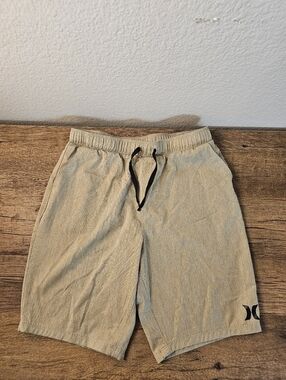 Boys Hurley Shorts ~ Size L (12/13)